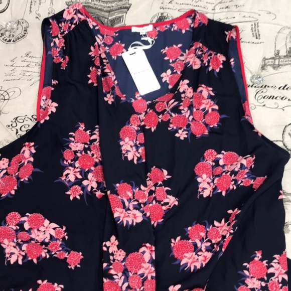 Pleione Printed Soft Duster Vest - Picture 4 of 5